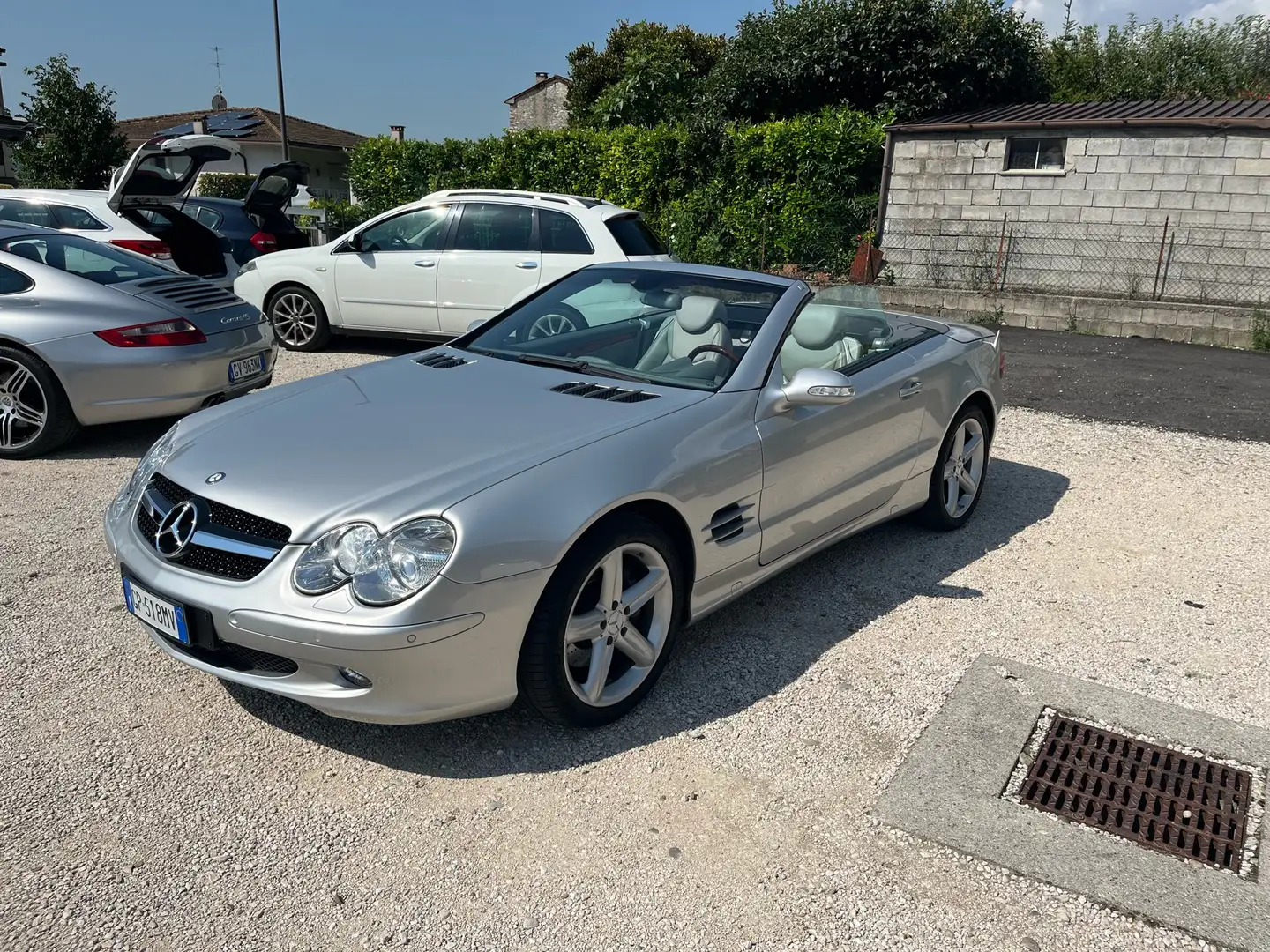 Mercedes-Benz SL 500 V8 Elegance siva - 1