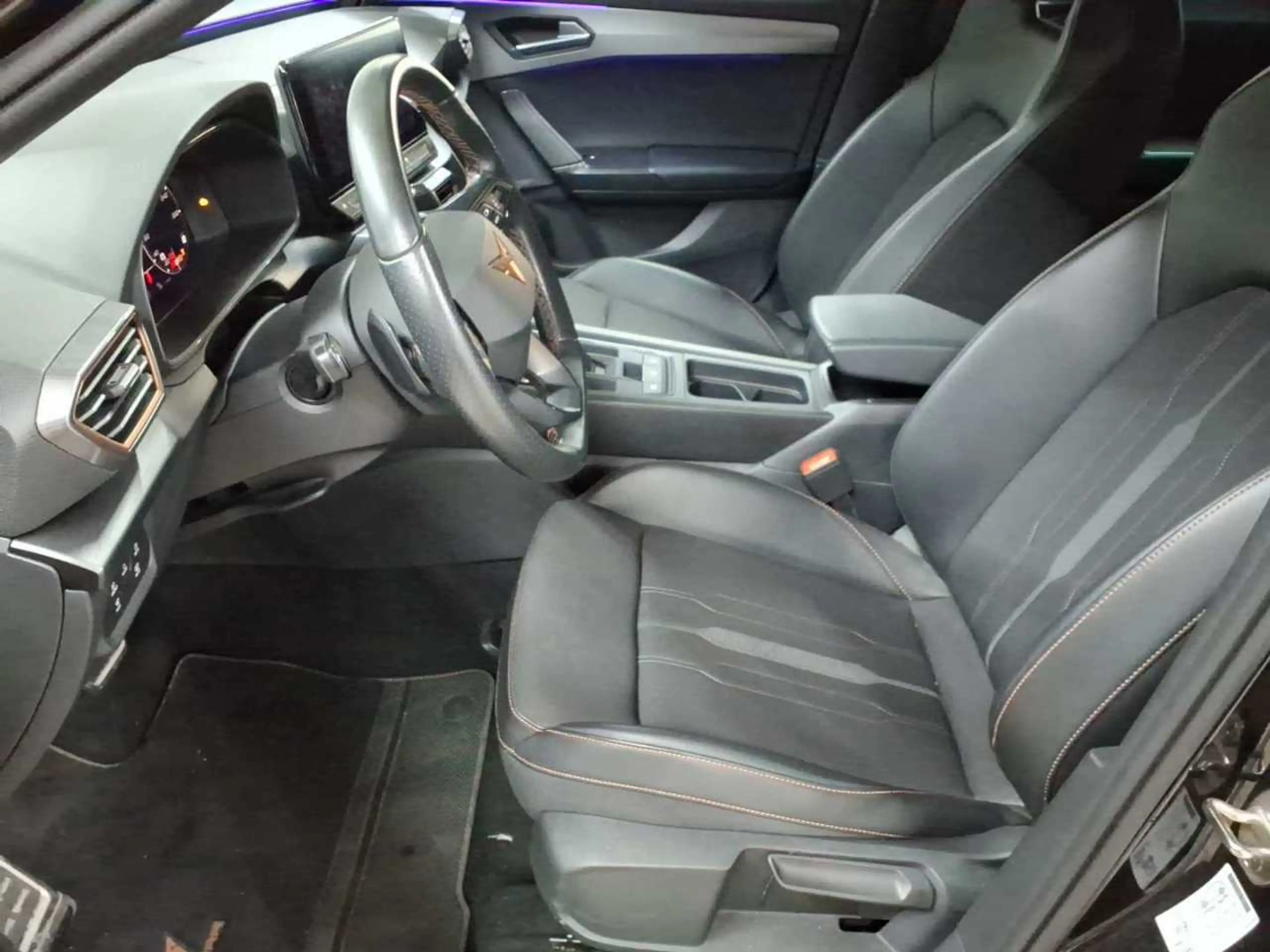 CUPRA Leon Leon Sportstourer 1.4 e-Hybrid VZ Vision Plus 19" — photo 7