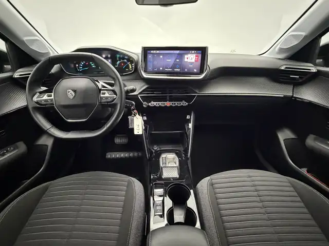 Peugeot E-208 view 3