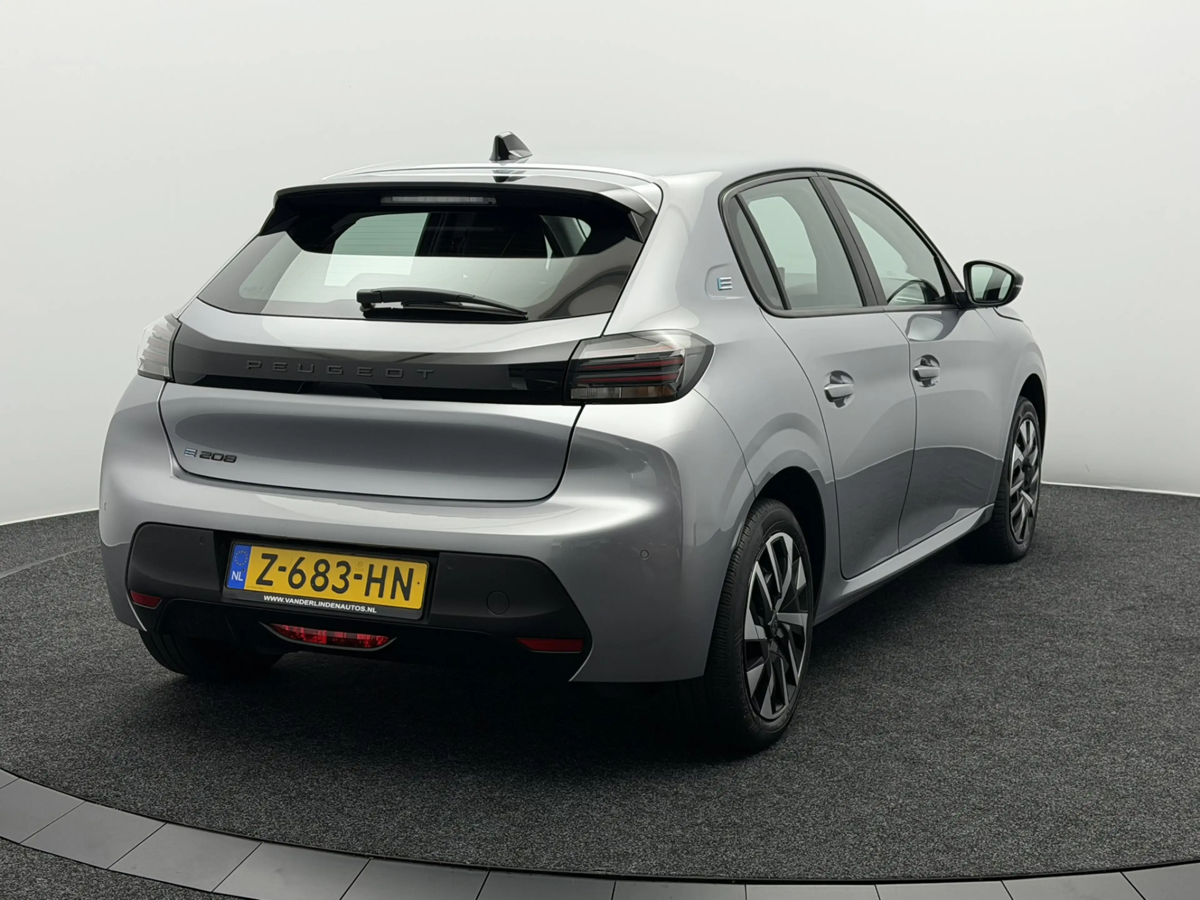 Peugeot e-208 EV Active 50 kWh 3-Fase SOH 95,6% | Warmtepomp | N — photo 7