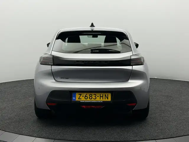 Peugeot E-208 view 26