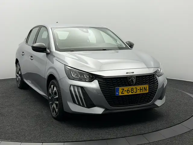 Peugeot E-208 view 8