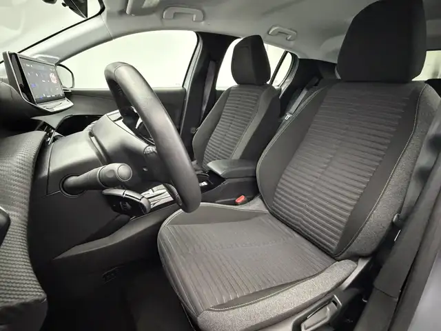 Peugeot E-208 view 16