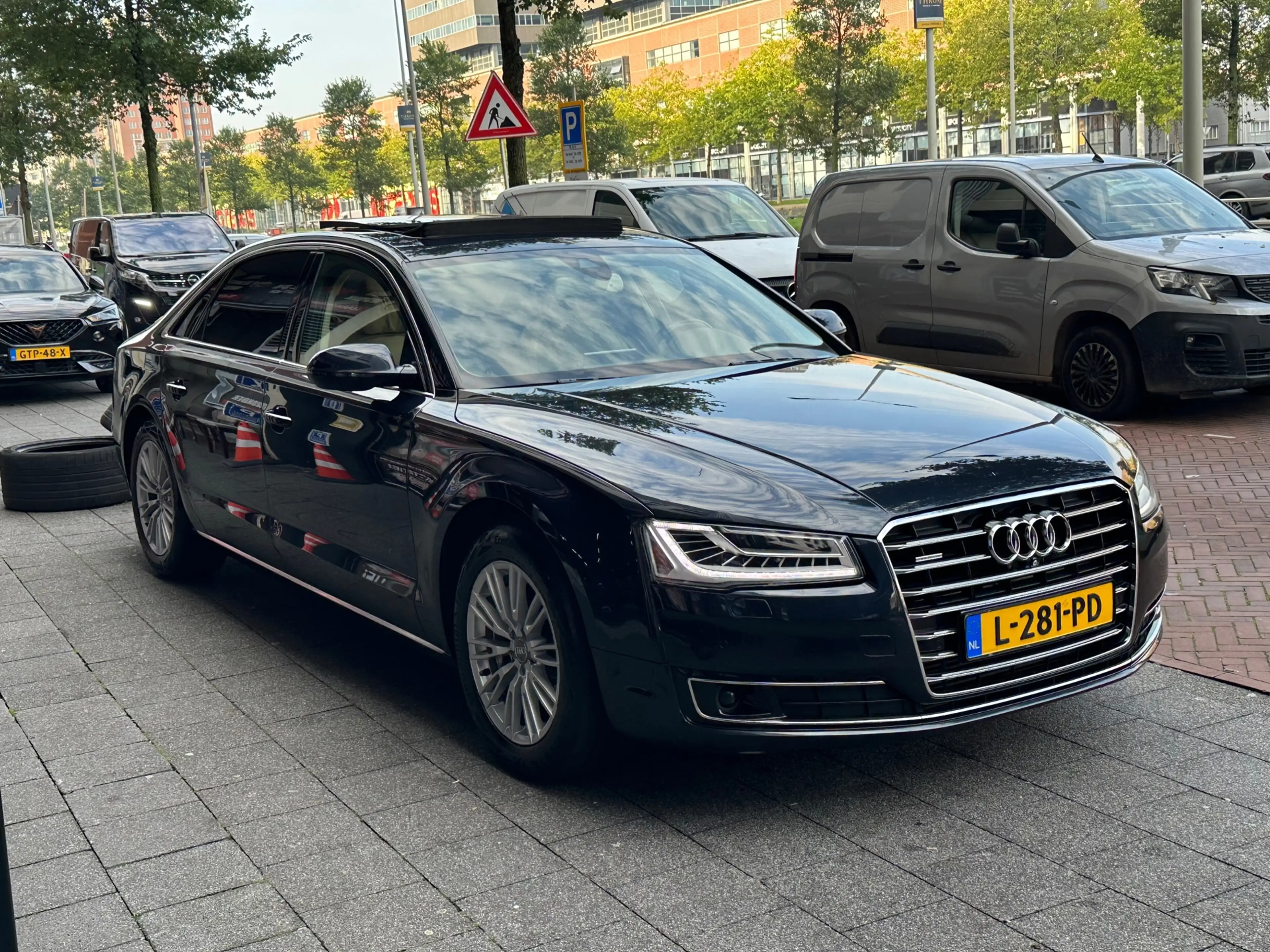 Audi A8 3.0 TDI Quattro Lang Pro Line+ Panoramadak — photo 4