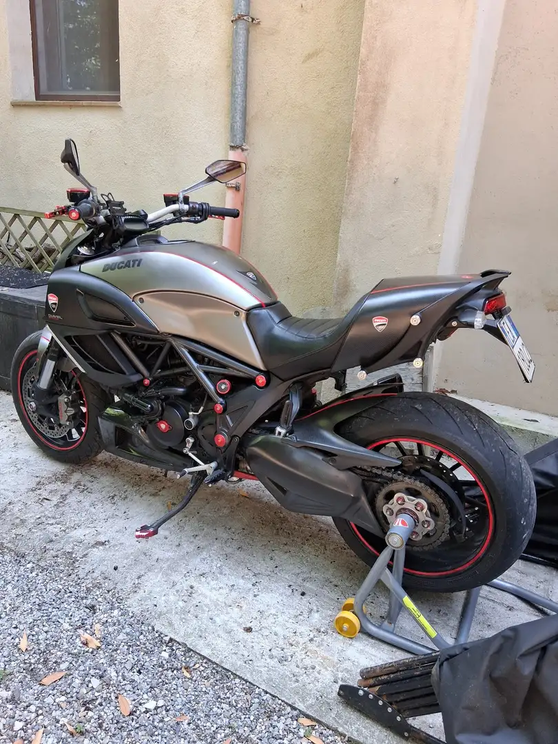 Ducati Diavel Strada  2014 Grigio - 1