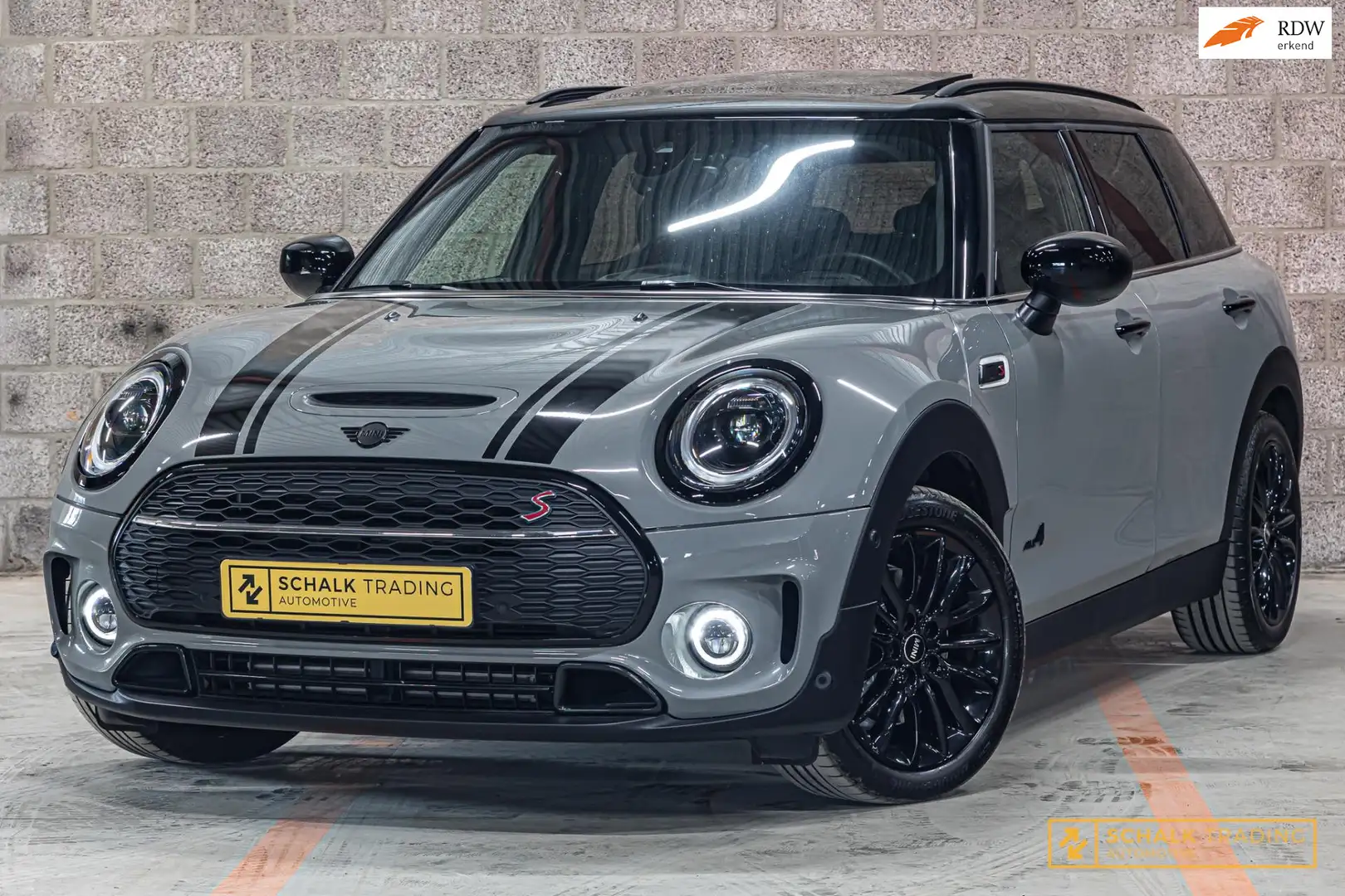 MINI Cooper S Clubman 2.0 ALL4|Pano|Leder|Cam|Dealer ond|Gar Grau - 1