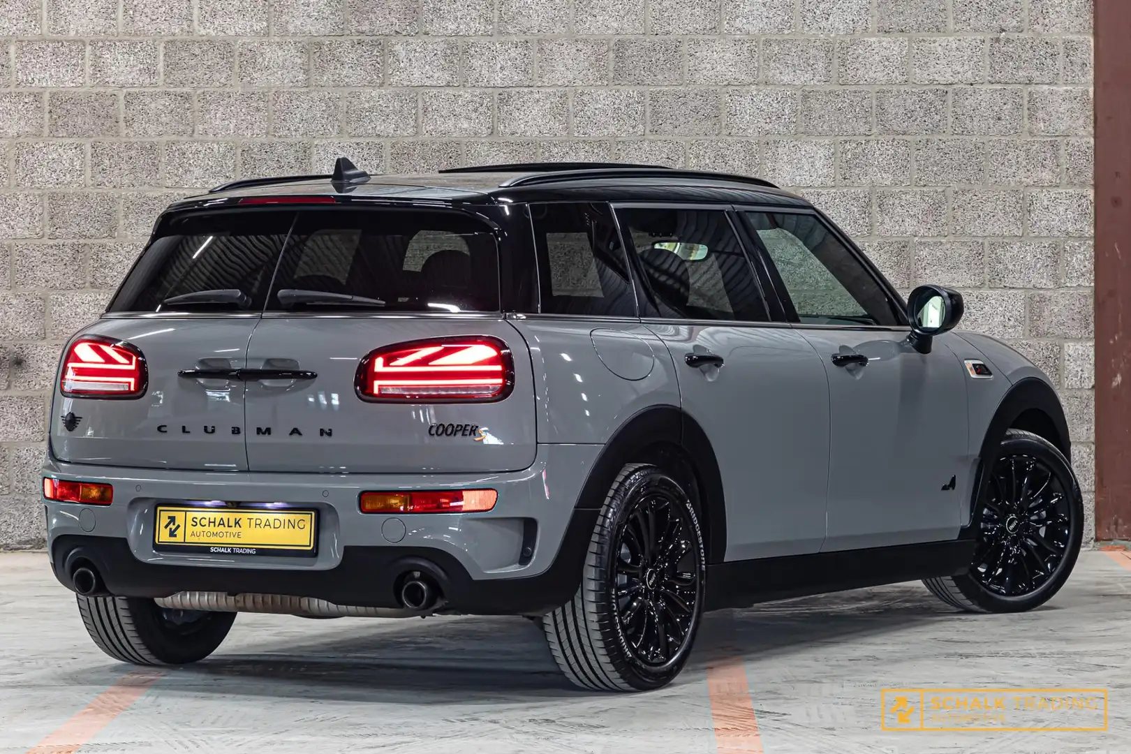 MINI Cooper S Clubman 2.0 ALL4|Pano|Leder|Cam|Dealer ond|Gar Grau - 2