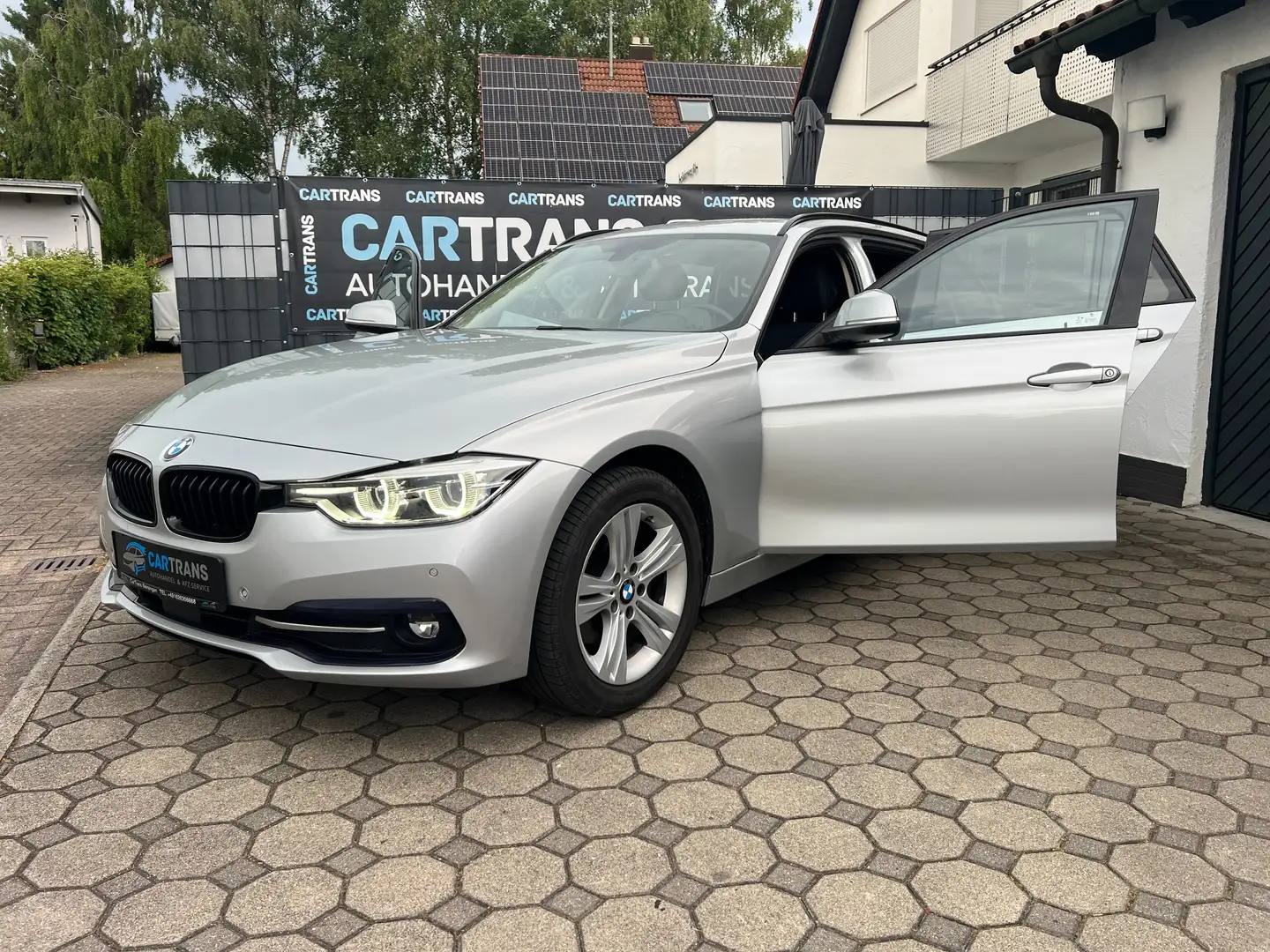 BMW 320 d Sport Line + LED + NAVI + 0% FINANZIERUNG Gris - 1