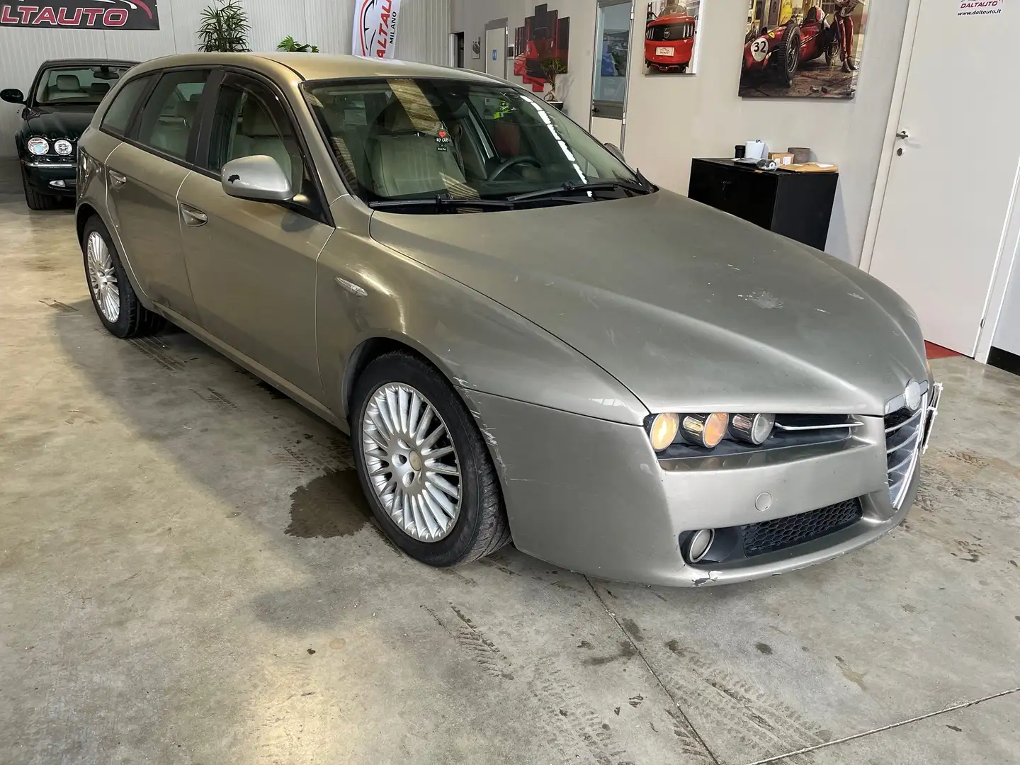 Alfa Romeo 159 SW 1.9 jtdm 16v Distinctive 150cv Grigio - 1