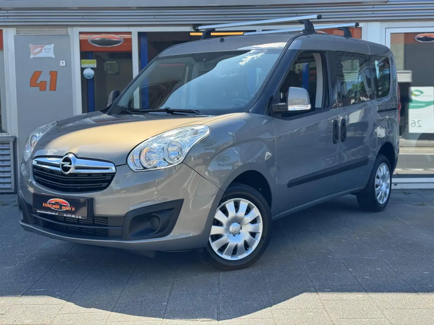 Opel Combo Tour 1.4 Turbo Edition 5-Persoons Airco 1e Eigenaa Bruin - 1