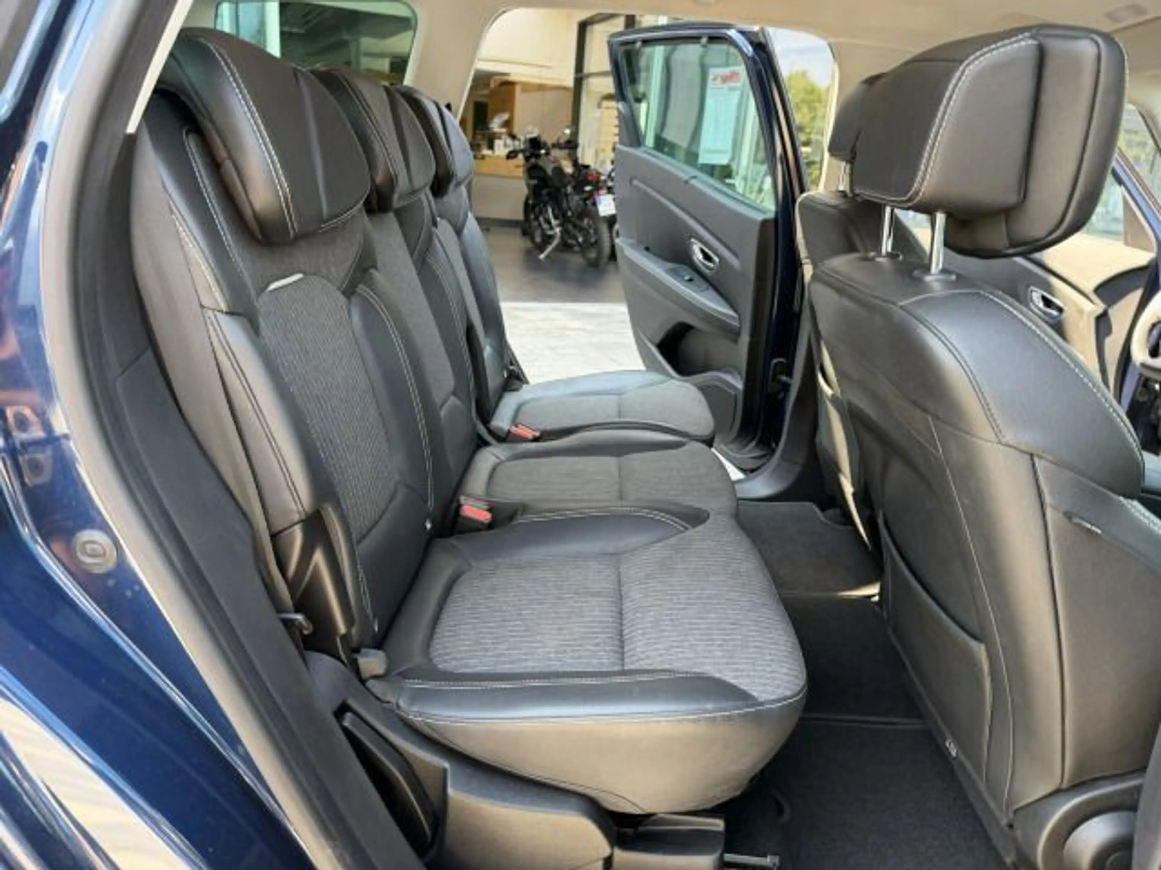 Renault Scenic IV Grand Techno — photo 14