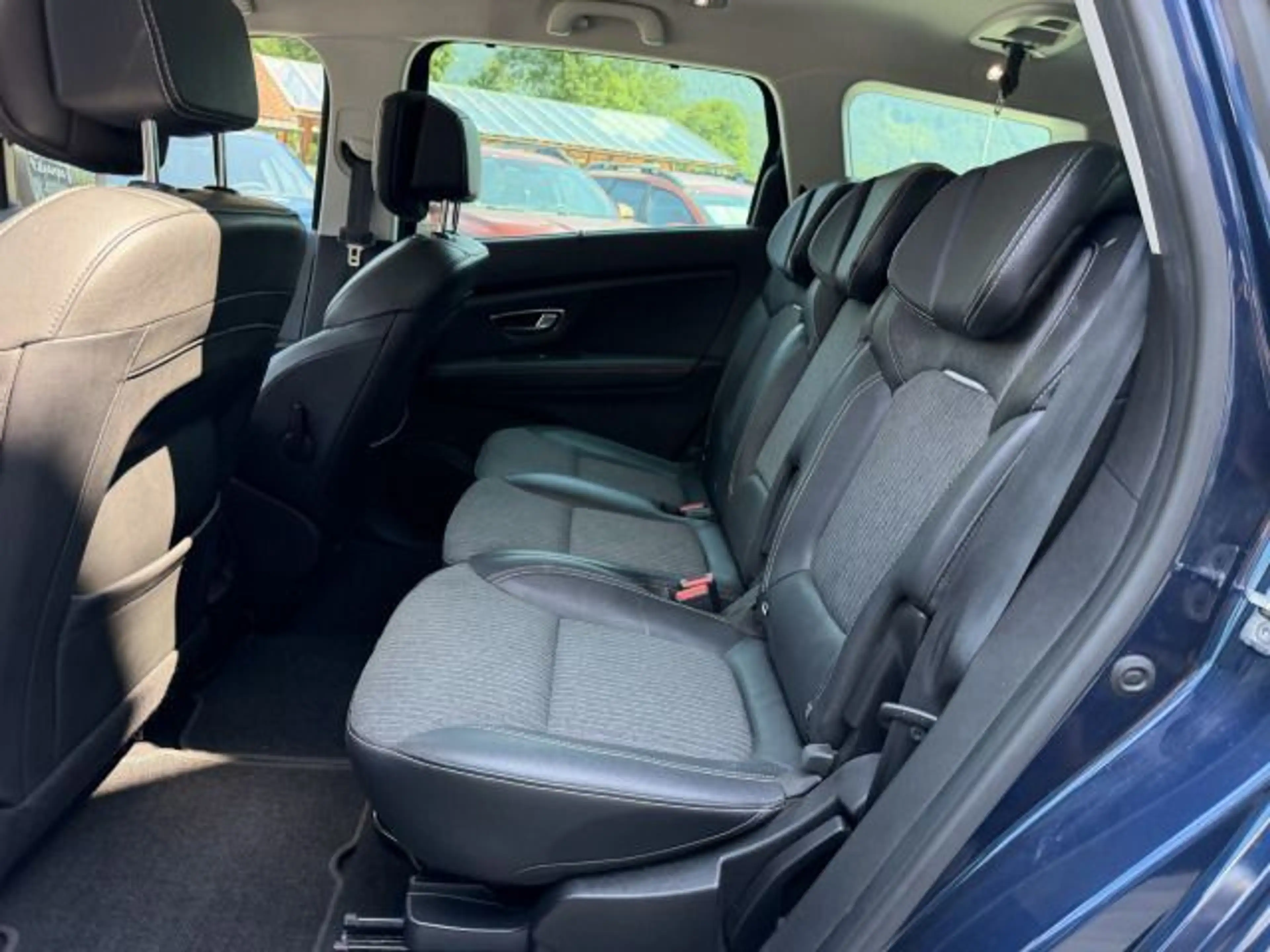 Renault Scenic IV Grand Techno — photo 12