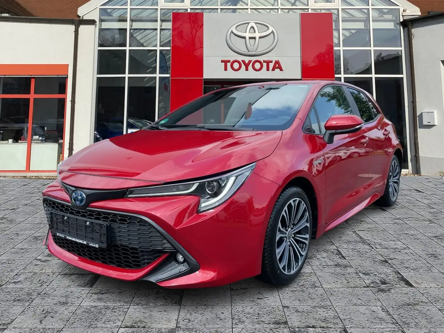 Toyota Corolla 1.8 Hybrid Team Deutschland KAM*DAB*SHZ Rot - 2