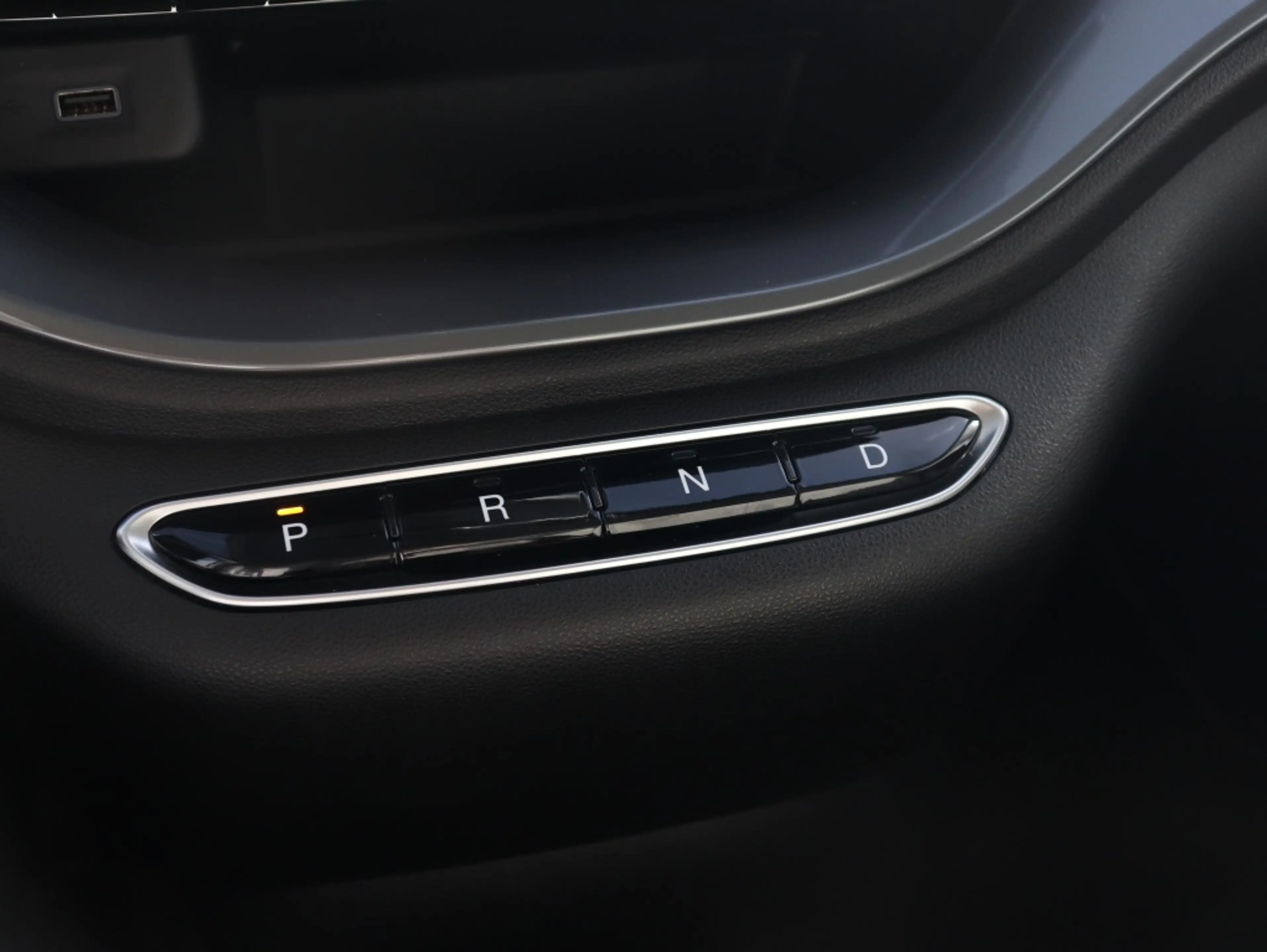 Fiat 500e La Prima by Bocelli 42 kWh | JBL | Winter | 17′ — photo 10