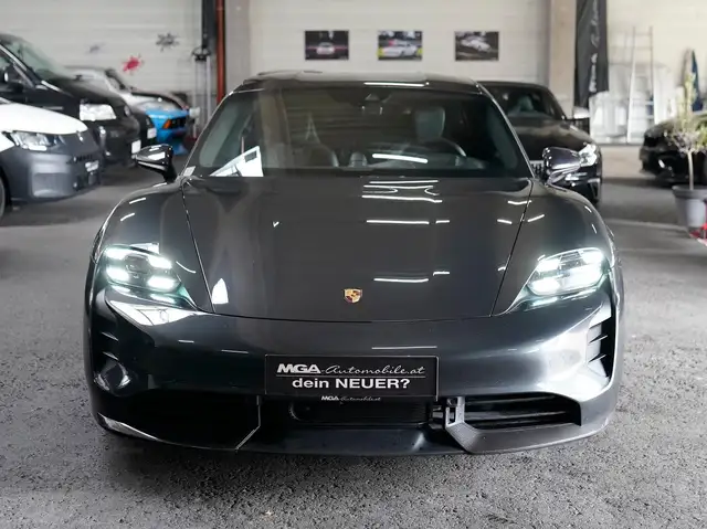 Porsche Taycan GTS Sport Turismo Ansicht 4