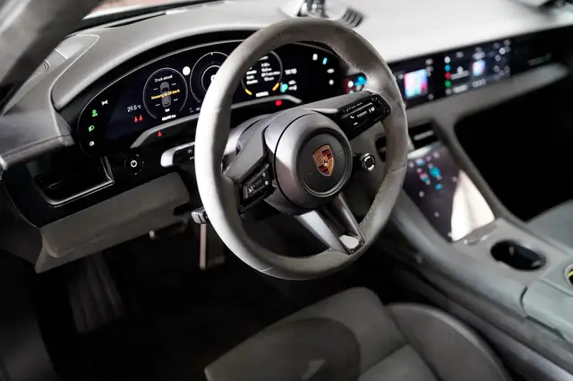 Porsche Taycan GTS Sport Turismo Ansicht 26