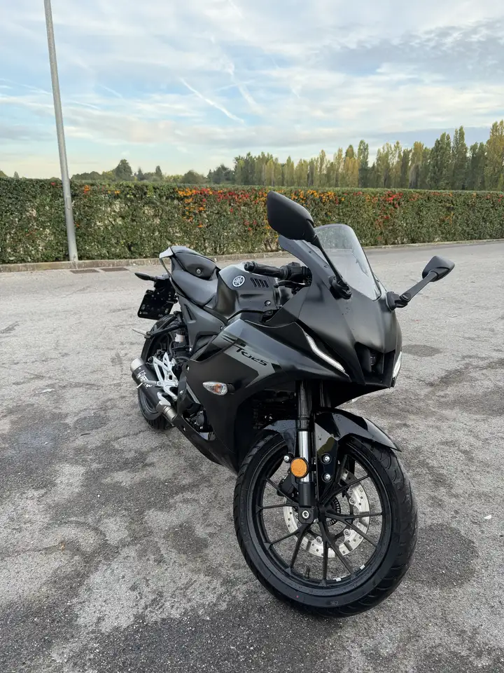 Yamaha YZF-R125