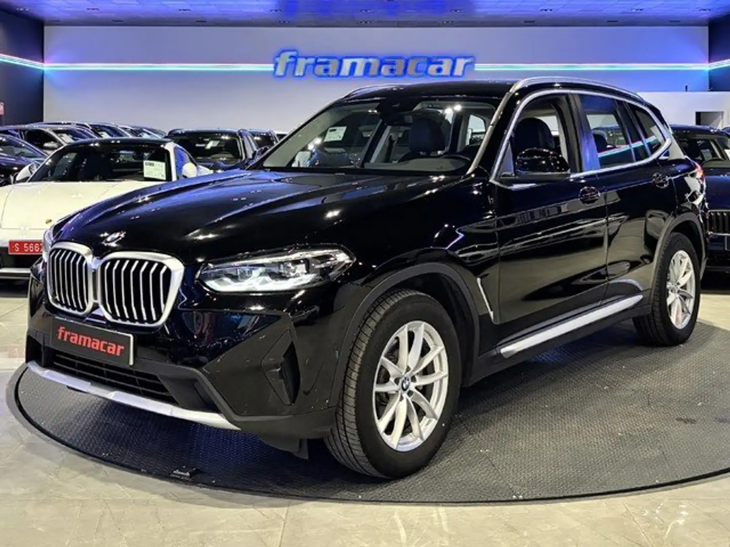 BMW X3 xDrive 20dA xLine Negro - 1