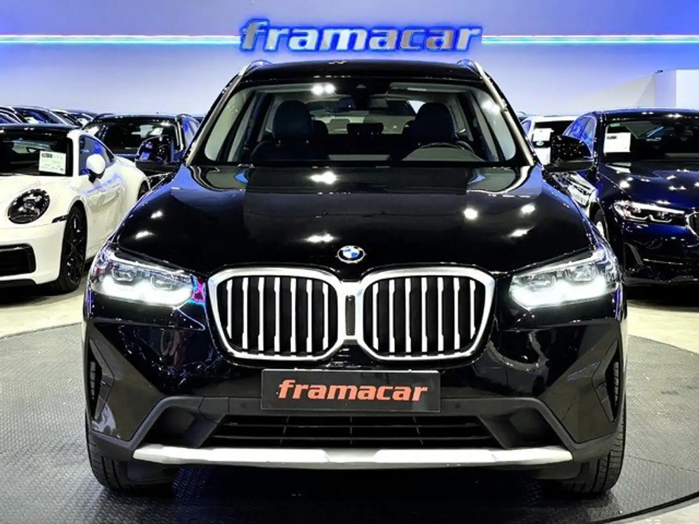 BMW X3 xDrive 20dA xLine Negro - 2
