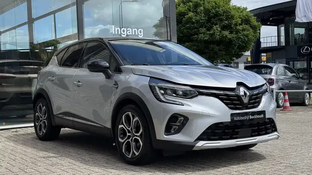 Renault Captur view 5