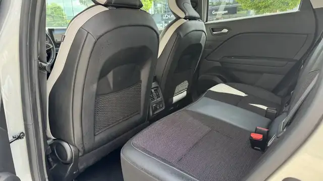 Renault Captur view 11