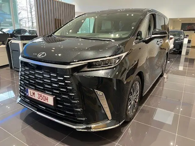 Lexus LM 350H 2.5 HEV AWD