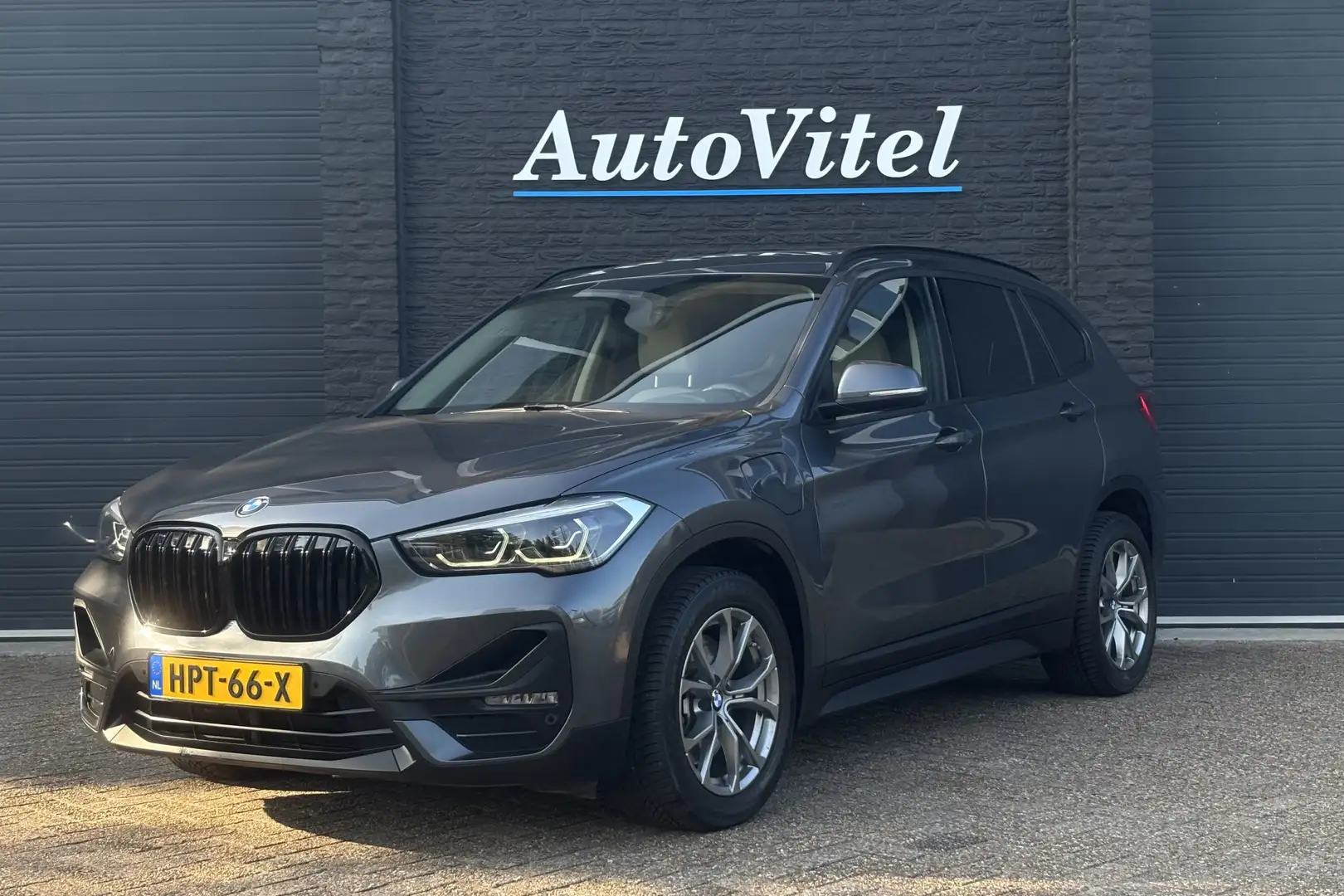 BMW X1 xDrive25e | Comfort Access | Camera | Adaptive Cru Gris - 1