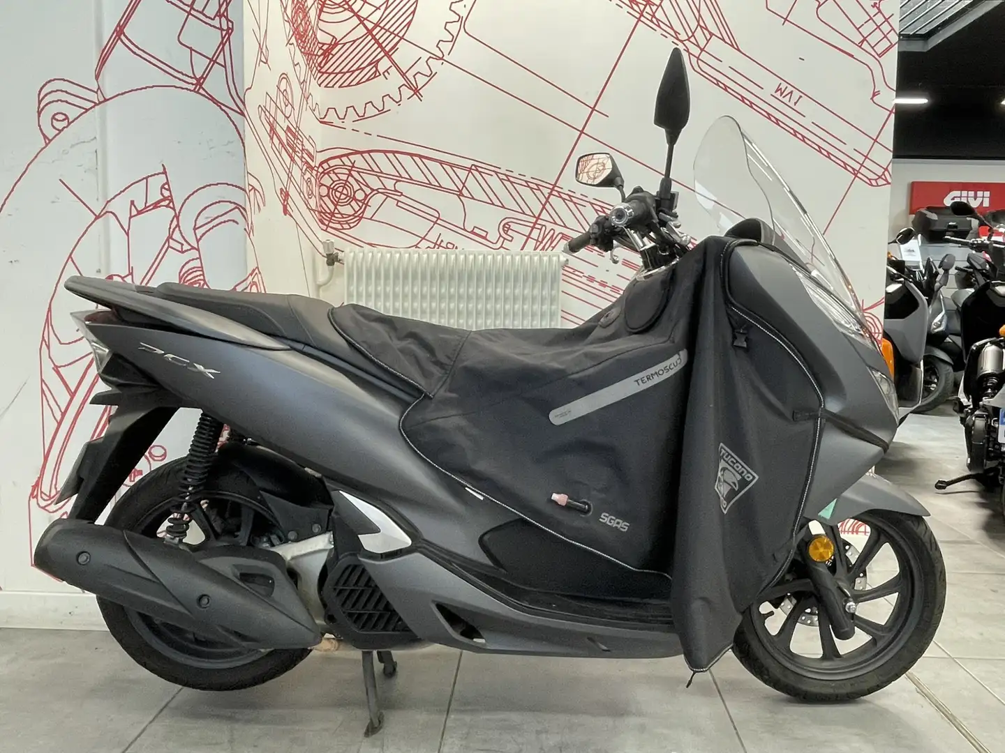 Honda PCX 125 Gris - 1