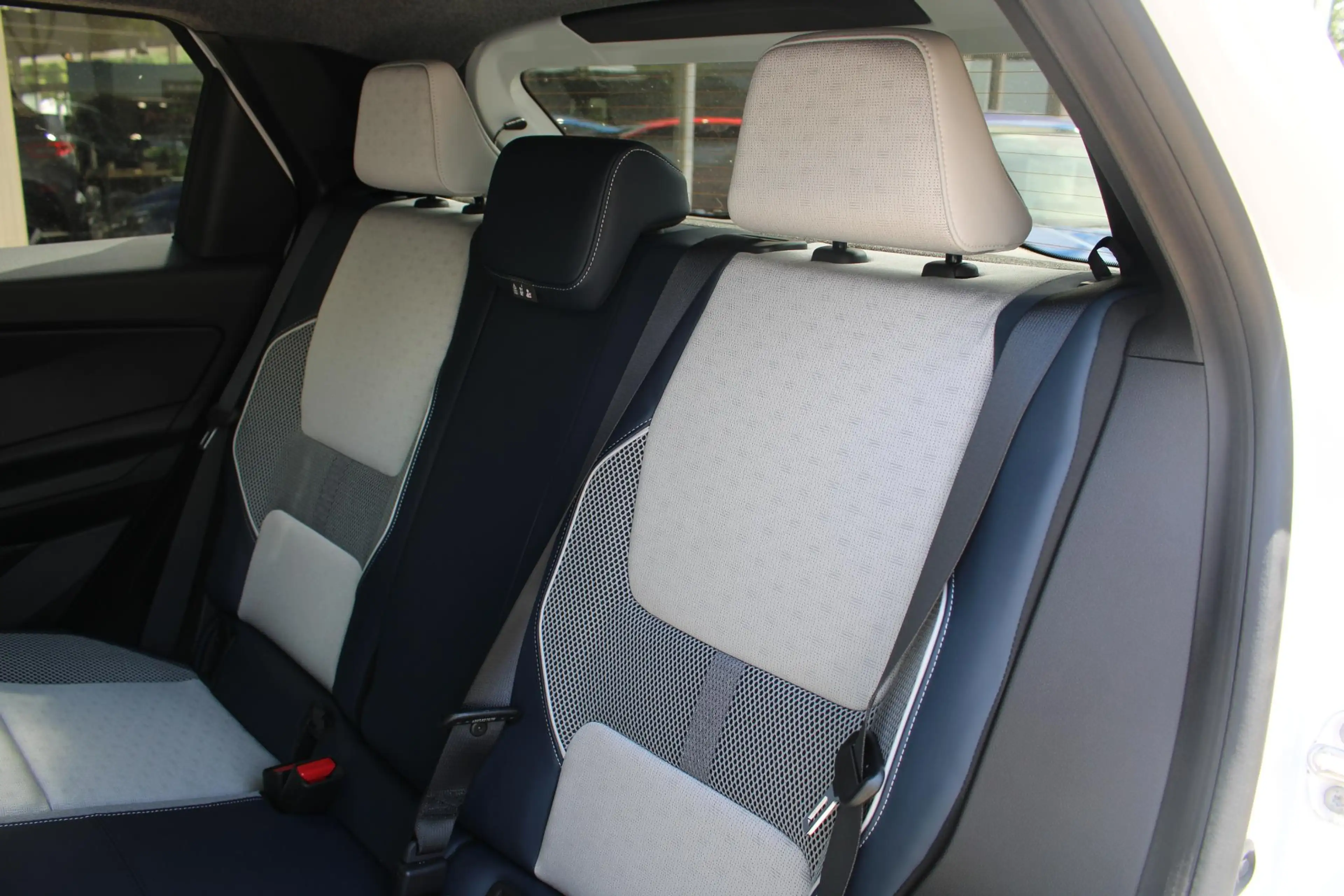Renault R 5 comfort range Roland-Garros 52 kWh | DEMO | Harman — photo 11