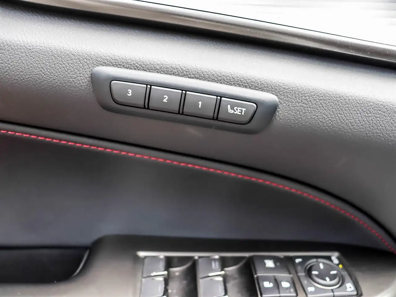 Lexus NX photo Lexus NX