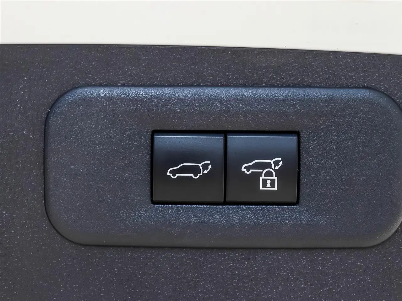 Lexus NX photo Lexus NX