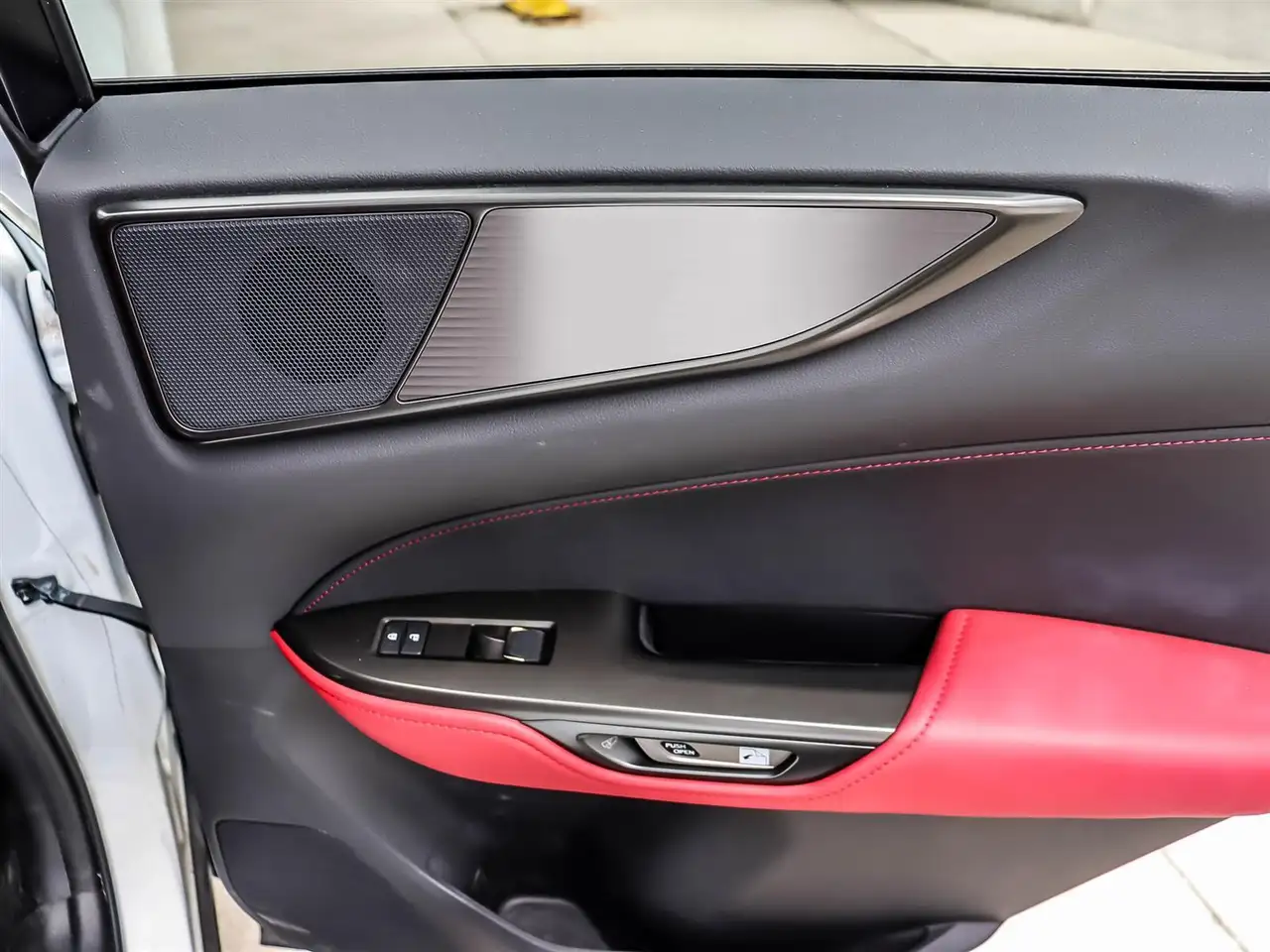 Lexus NX photo Lexus NX