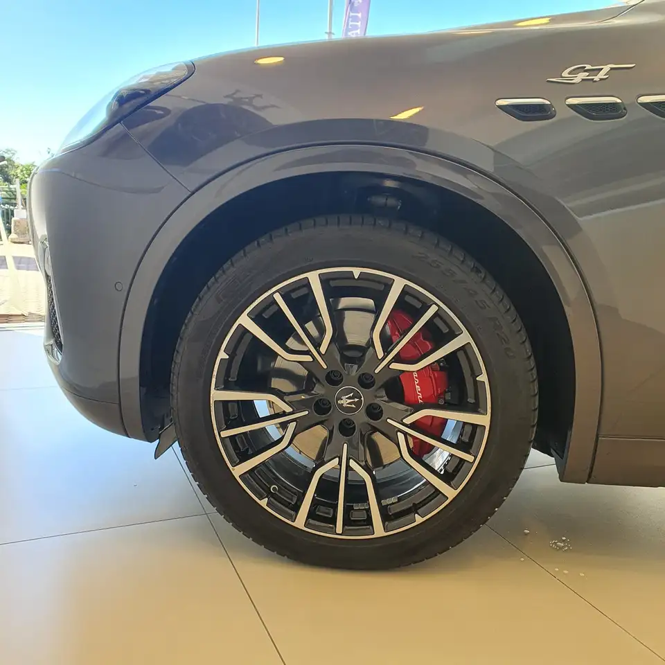 Maserati Grecale 2022