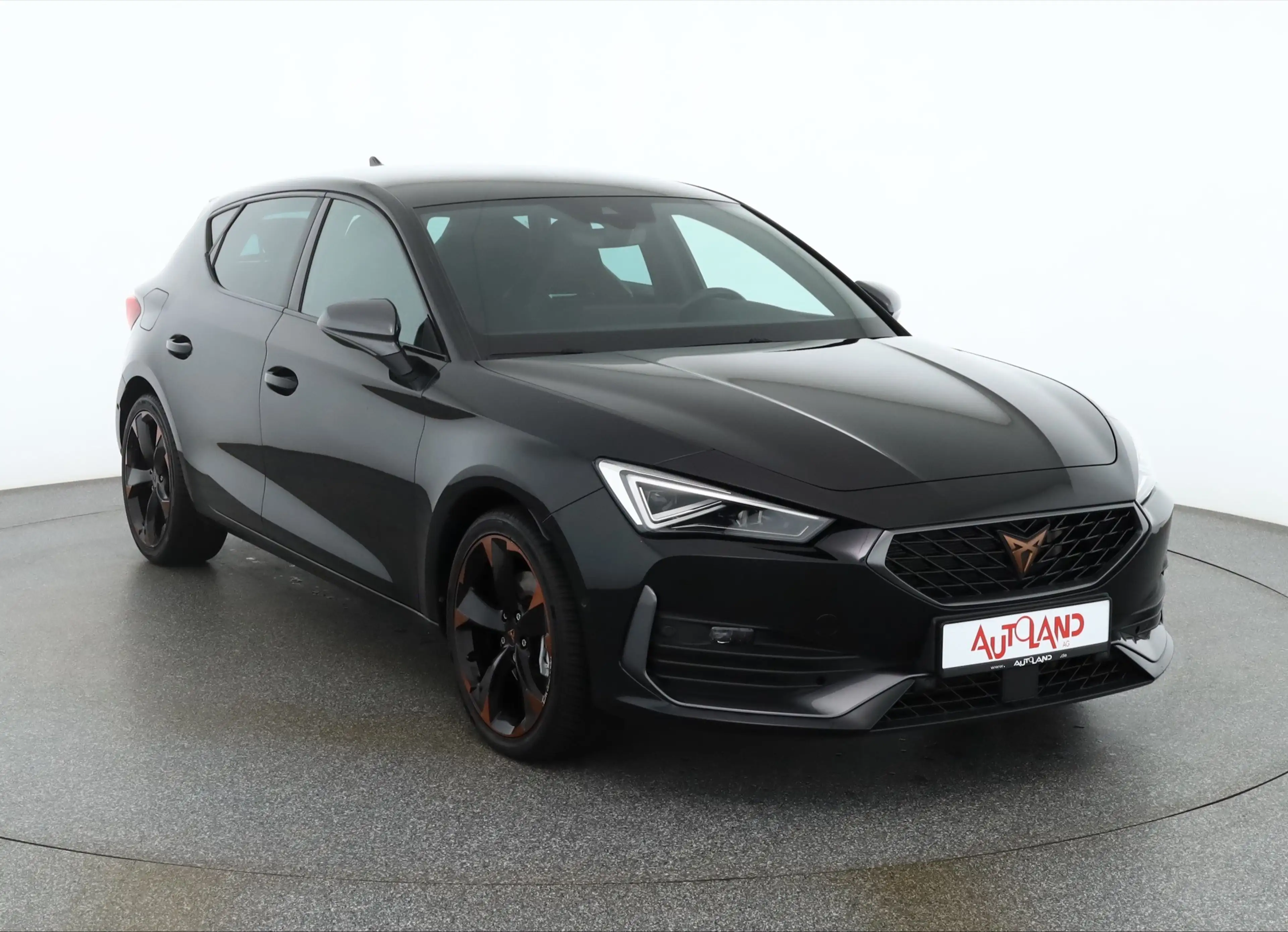 CUPRA Leon 1.5 eTSI DSG LED Navi Kamera Beats ACC DAB — photo 7