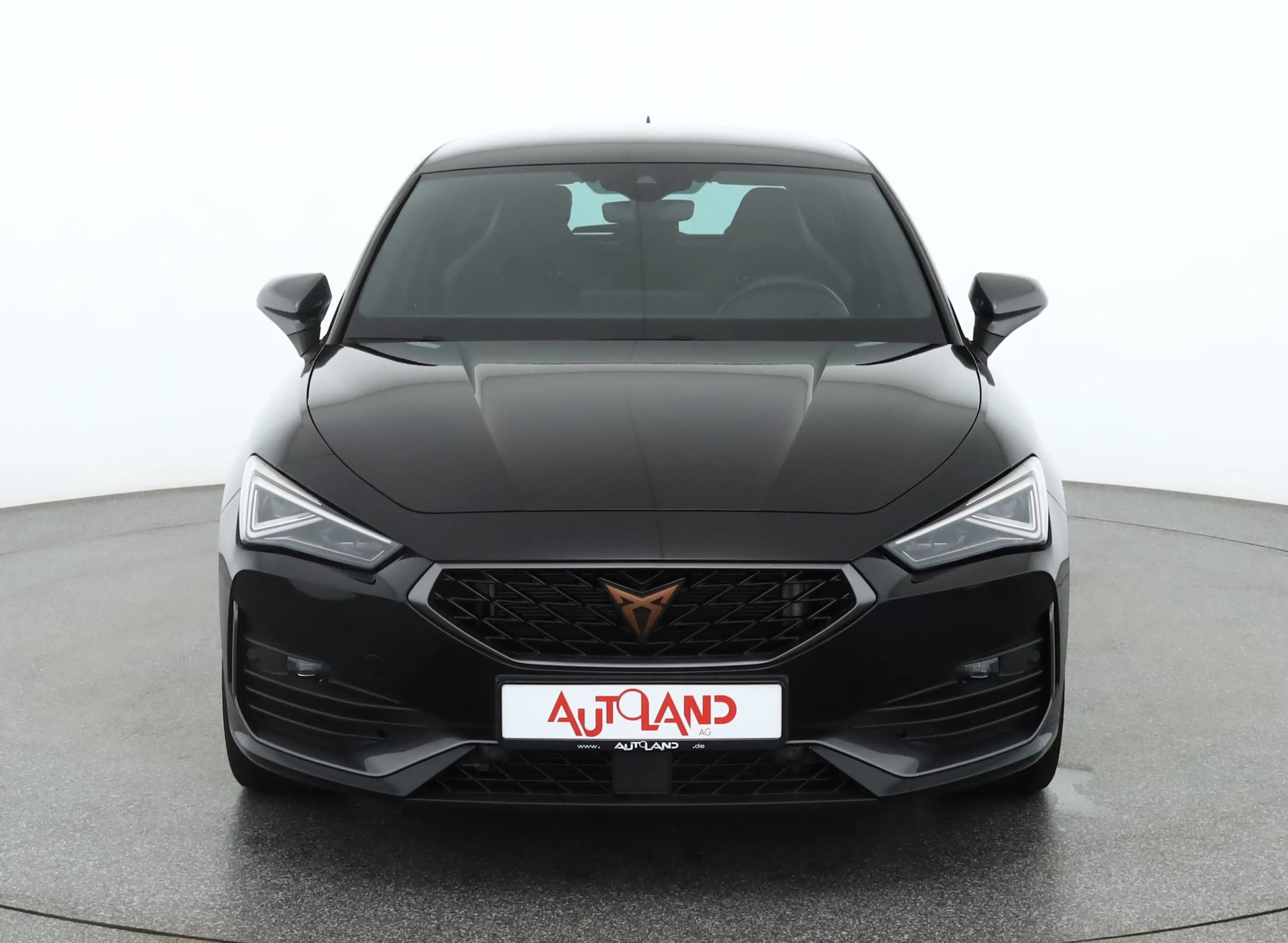 CUPRA Leon 1.5 eTSI DSG LED Navi Kamera Beats ACC DAB — photo 8