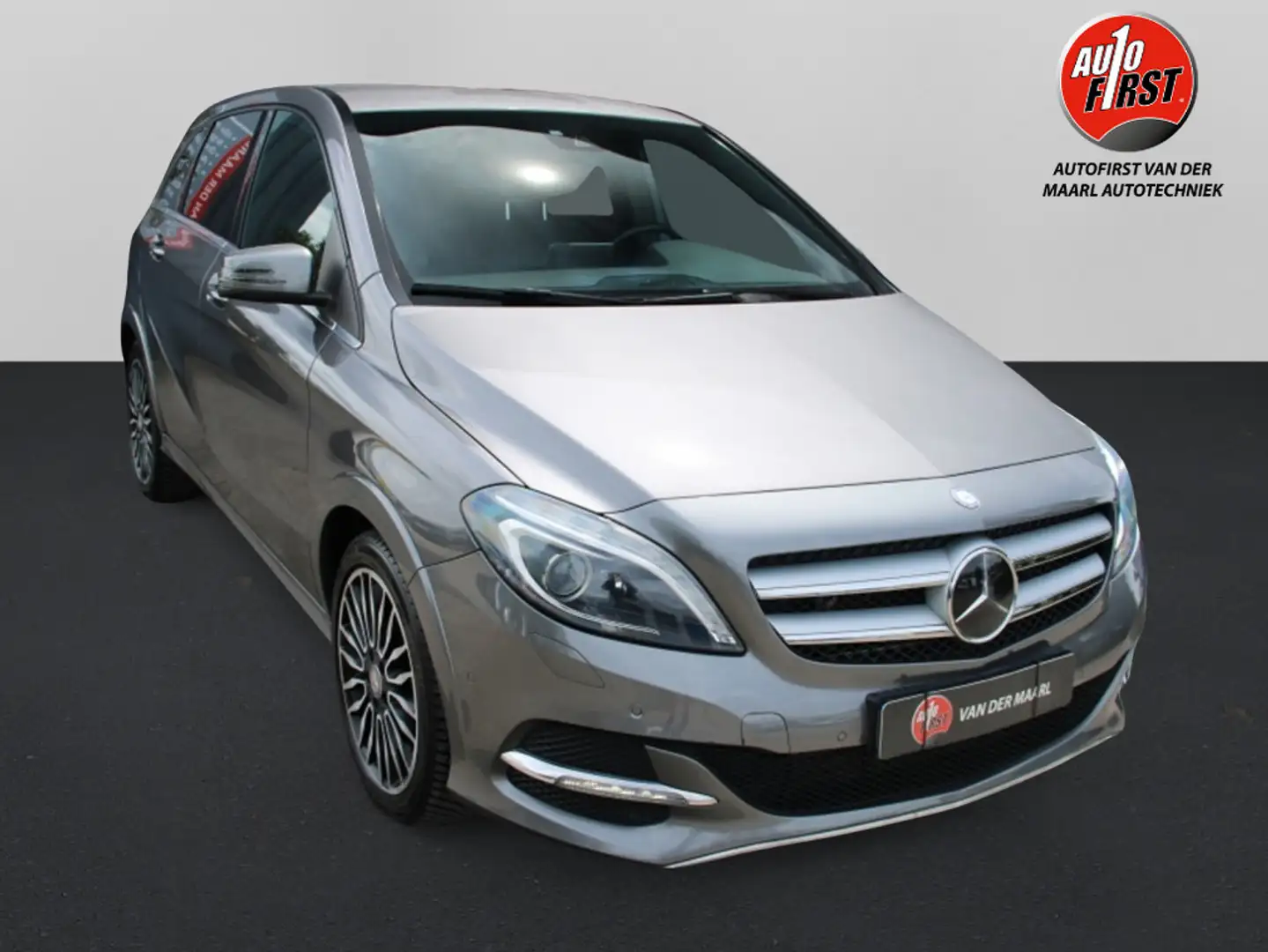 Mercedes-Benz B Electric Drive Pres. / Keurige Auto Grau - 1