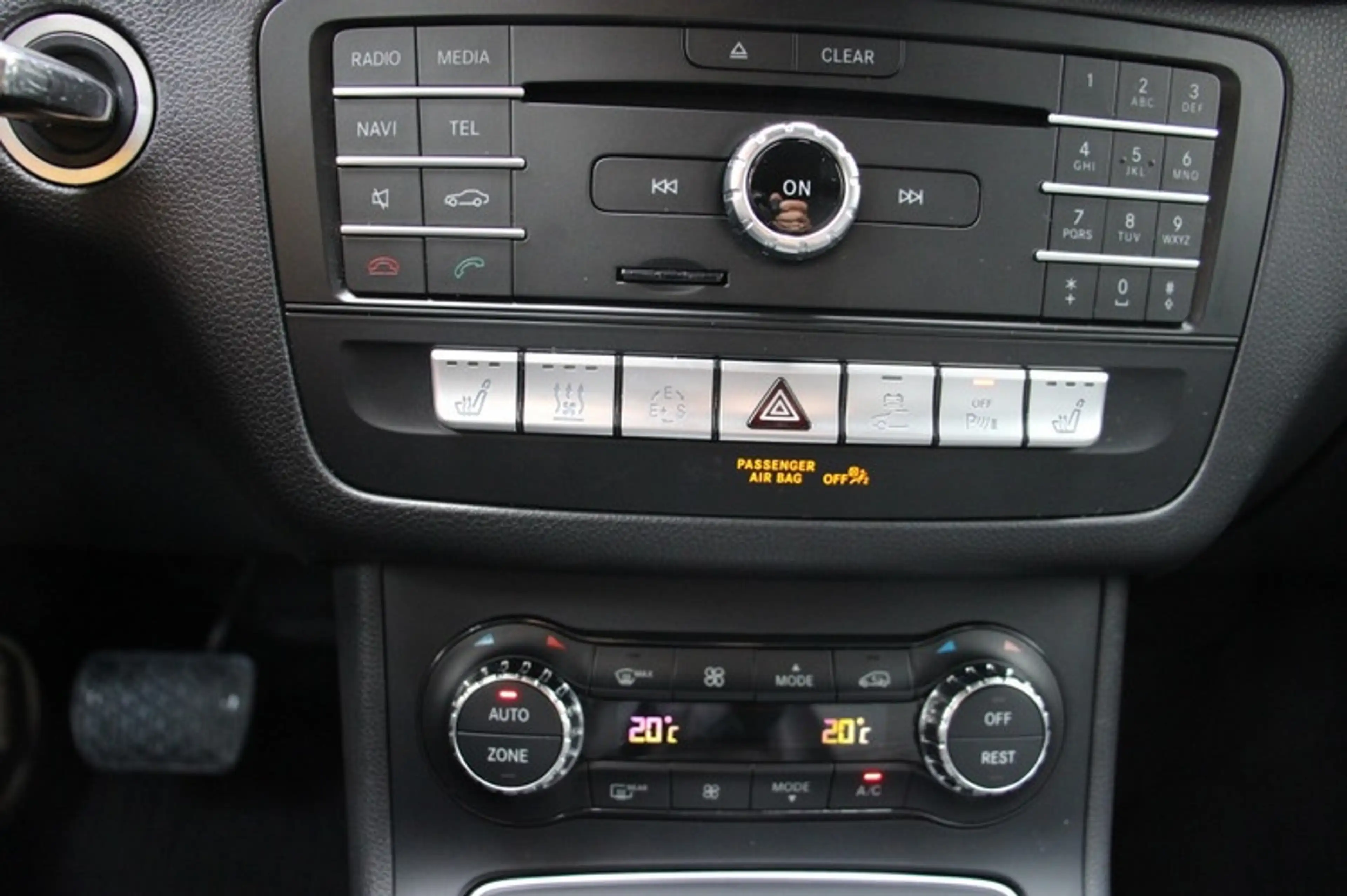 Mercedes-Benz B Electric Drive Pres. / Keurige Auto — photo 13