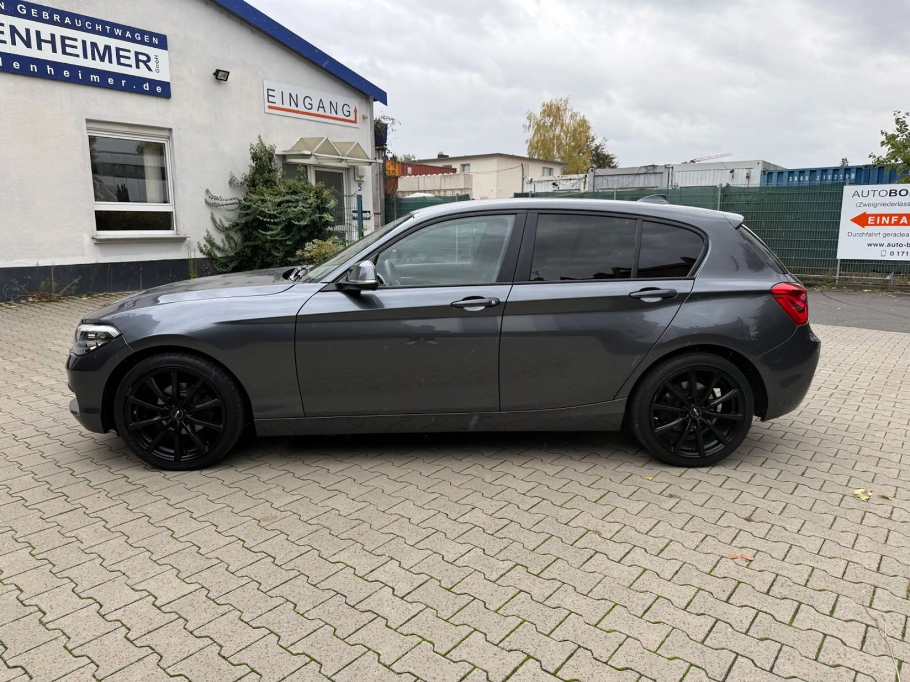BMW 118 i Lim. 5-trg. Steptronic·M-Lenkrad·LM·ACC·PDC — photo 4