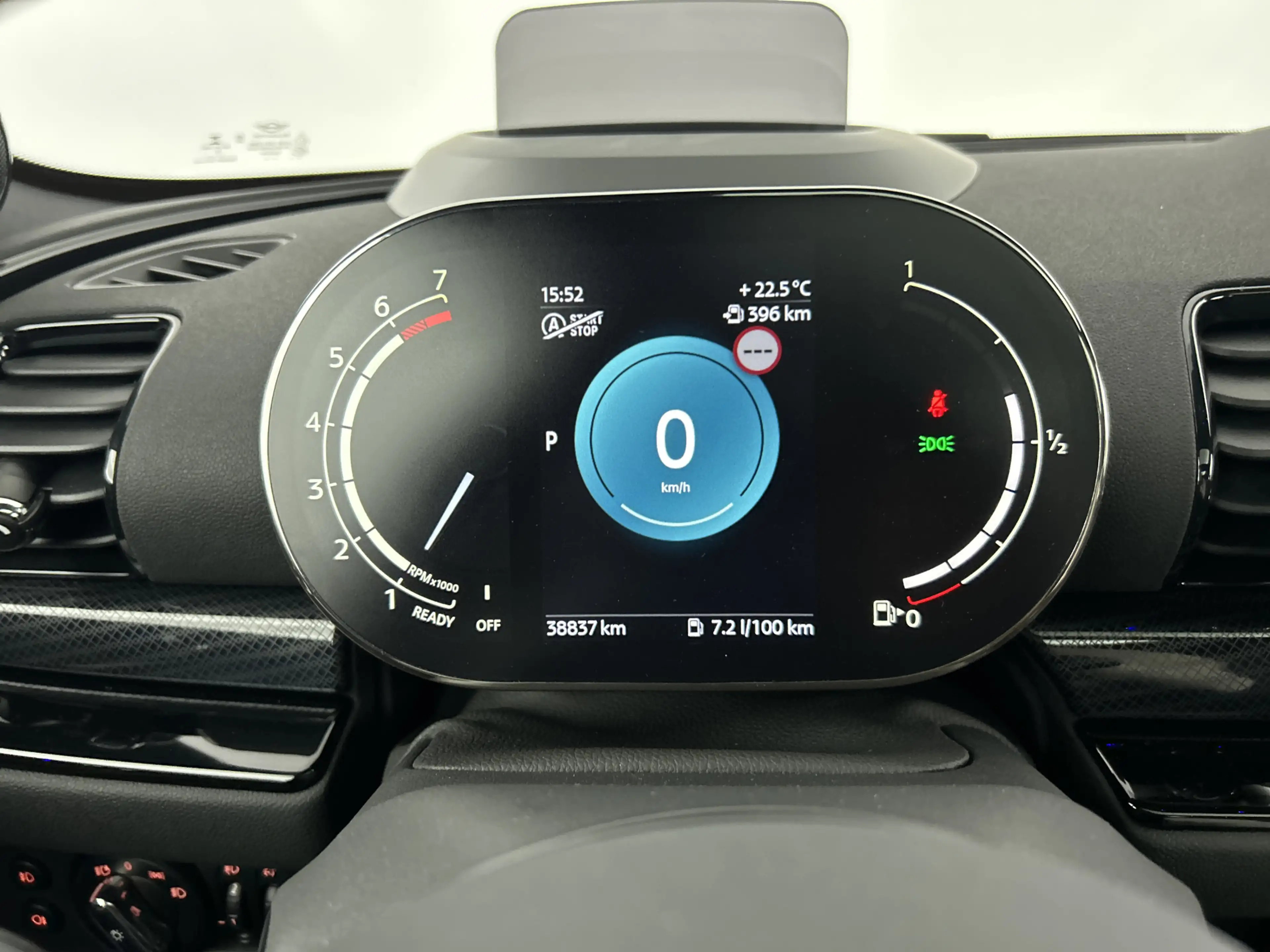 MINI Cooper Clubman 1.5 Aut. Premium Plus Pano-dak/Head-Up Display/Mem — photo 16