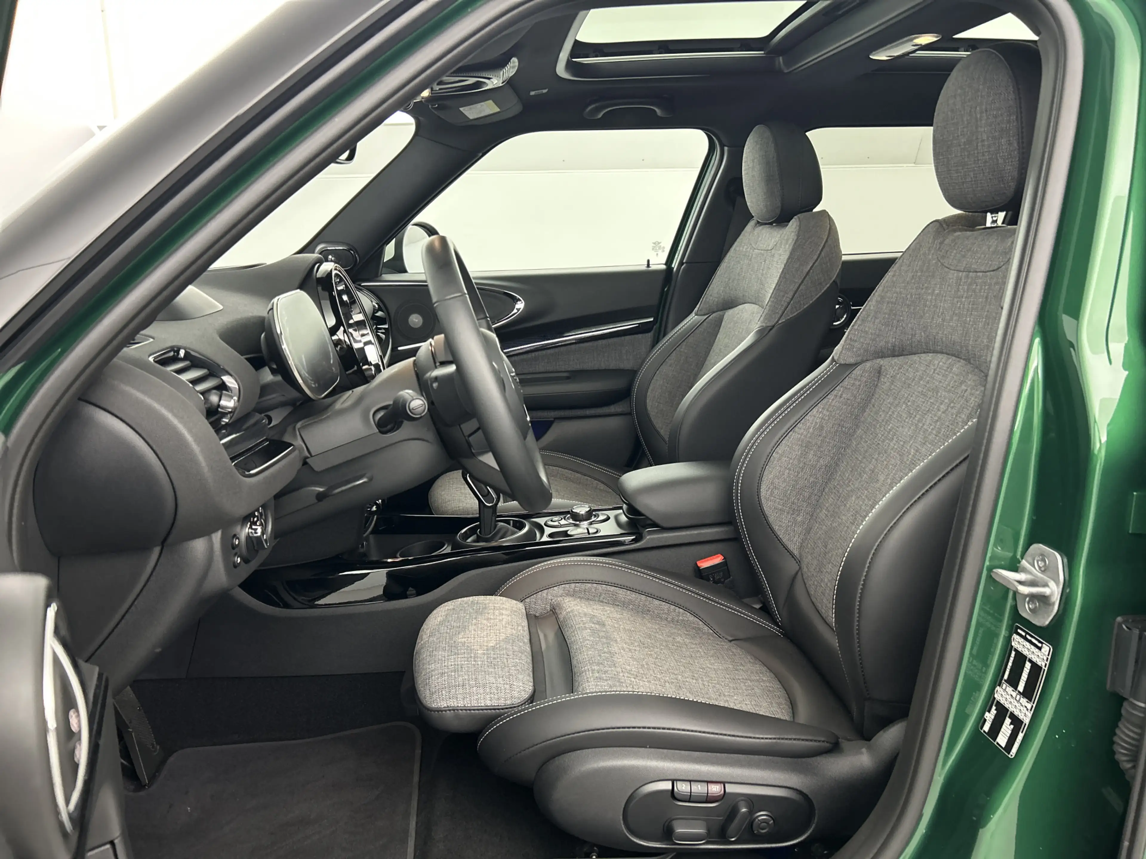 MINI Cooper Clubman 1.5 Aut. Premium Plus Pano-dak/Head-Up Display/Mem — photo 11