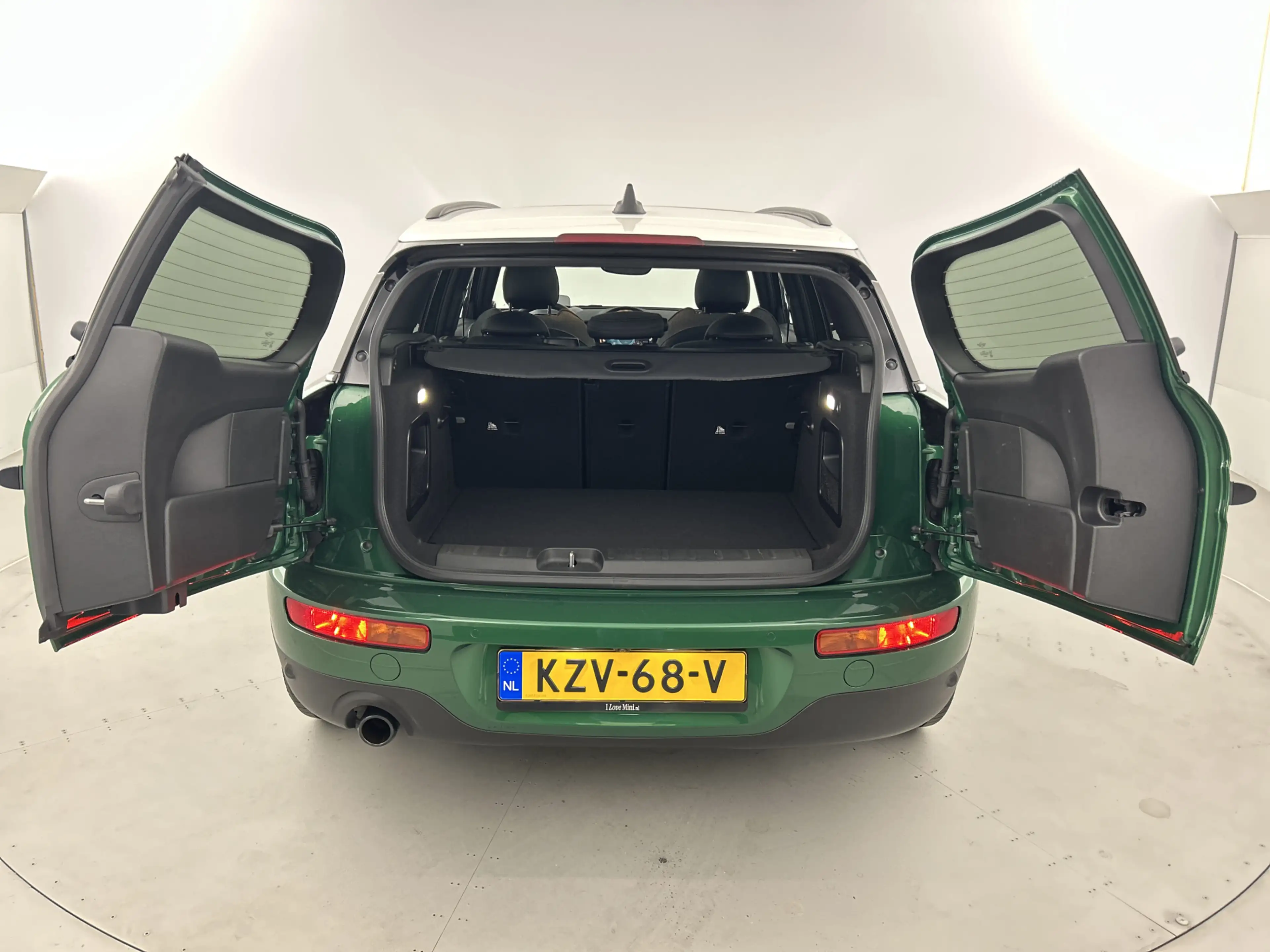 MINI Cooper Clubman 1.5 Aut. Premium Plus Pano-dak/Head-Up Display/Mem — photo 29