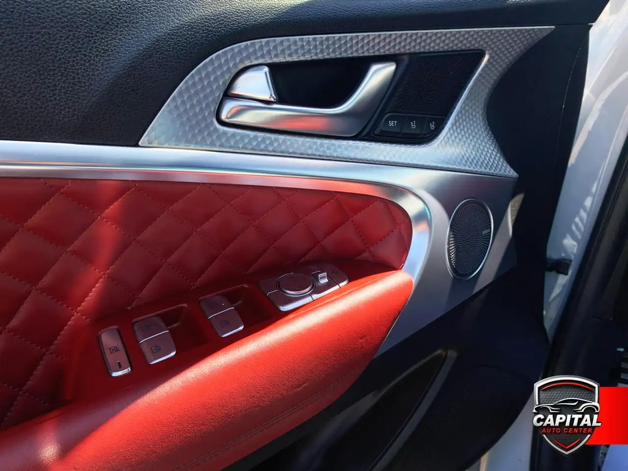 Genesis G70 снимка Genesis G70