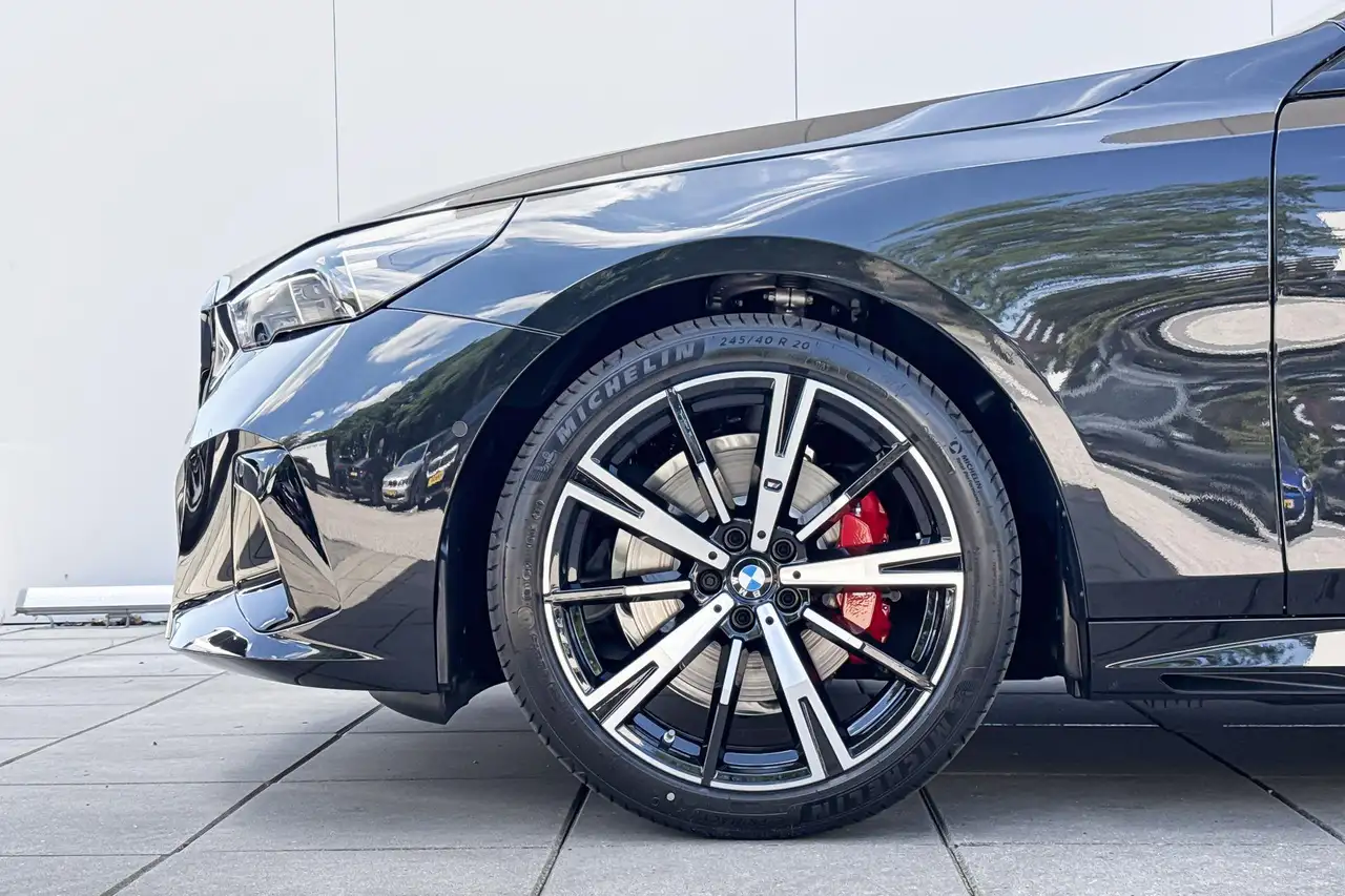 BMW 5 Series 2026