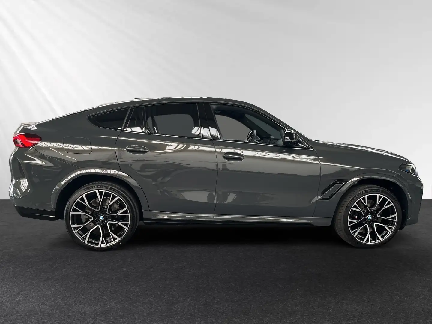 BMW X6 M Competition *€ 1.190 Zubehörbonus*SkyLounge|B&W|DA Серый - 2
