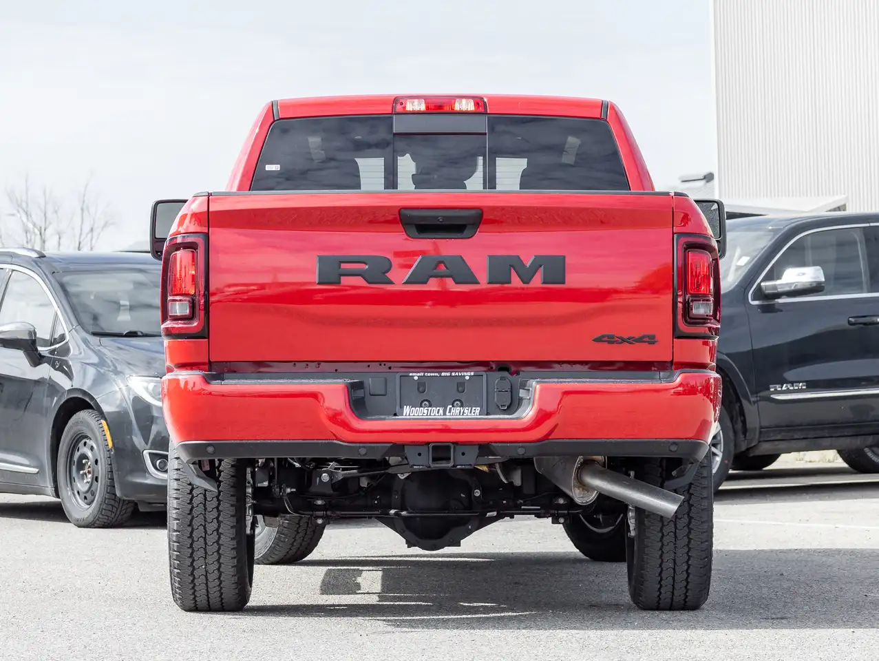 RAM 2500 снимка RAM 2500