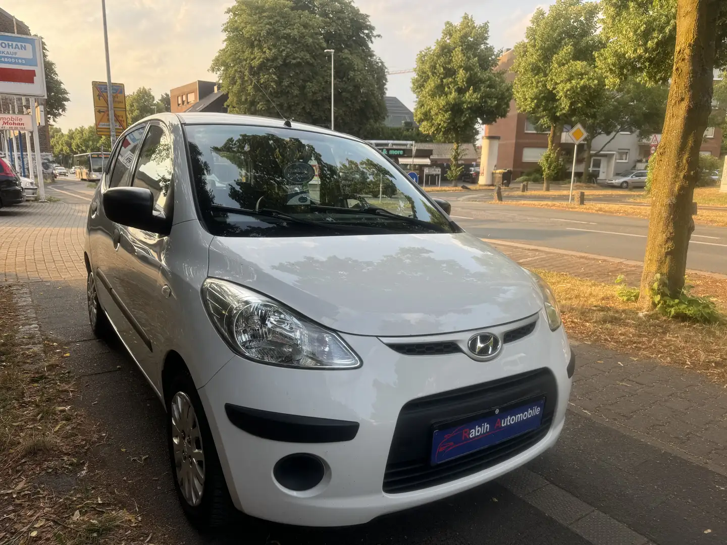 Hyundai i10 1.1 Classic, Tüv Neu. Blanc - 2
