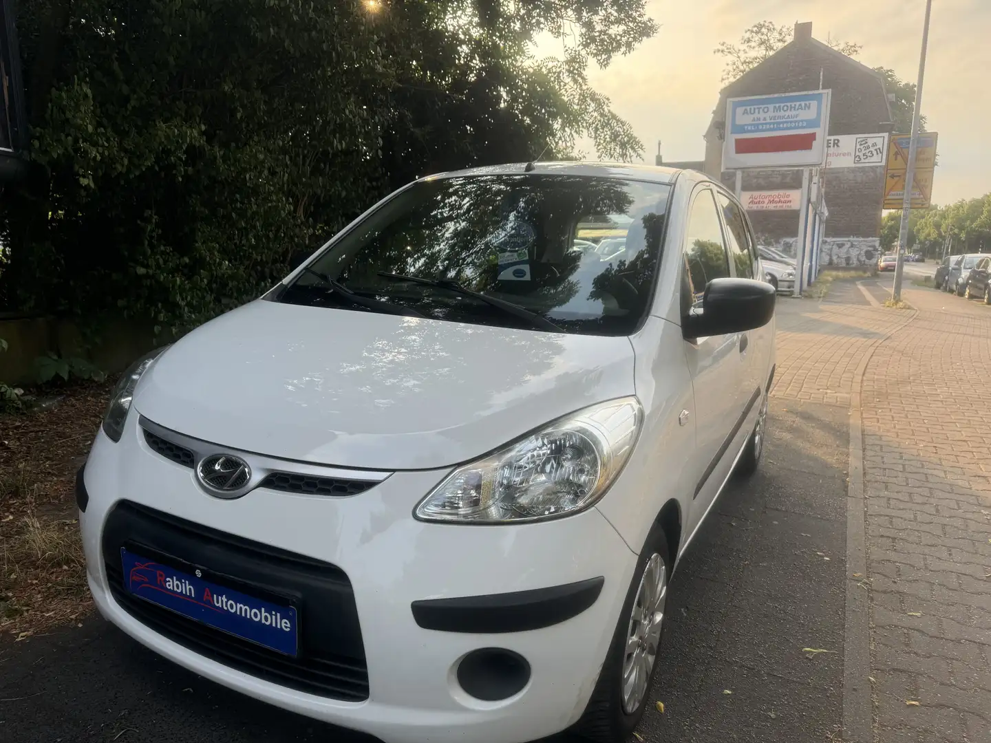 Hyundai i10 1.1 Classic, Tüv Neu. Blanc - 1