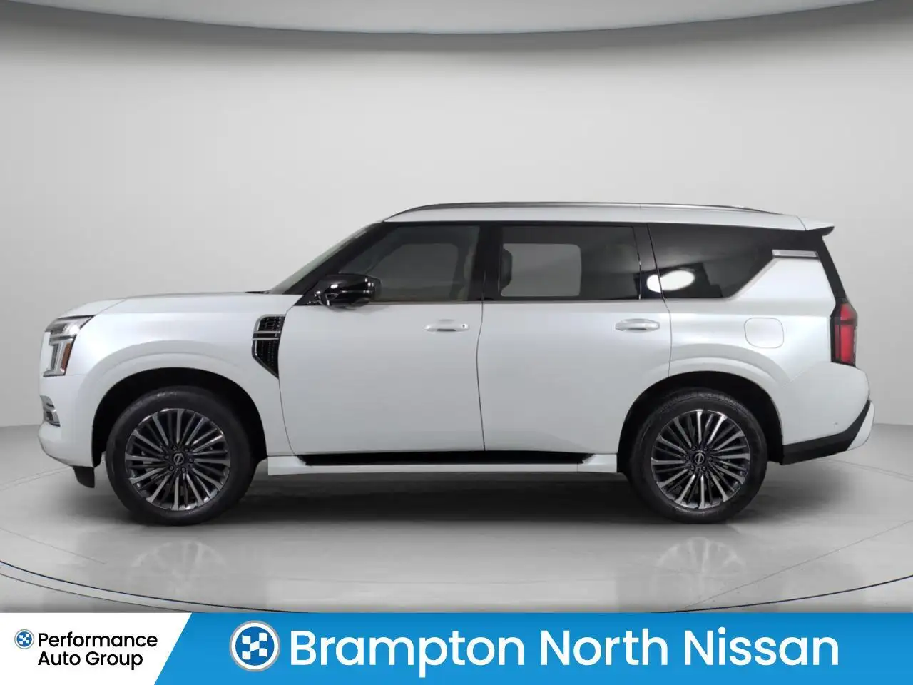 Nissan Armada снимка Nissan Armada