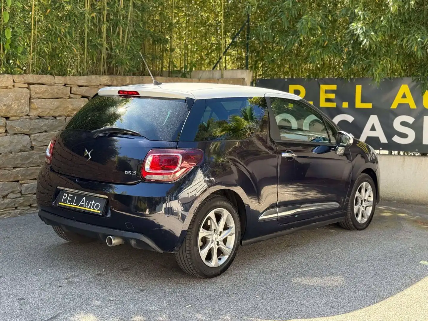 DS Automobiles DS 3 BlueHDi 100 SetS So Chic Kék - 2