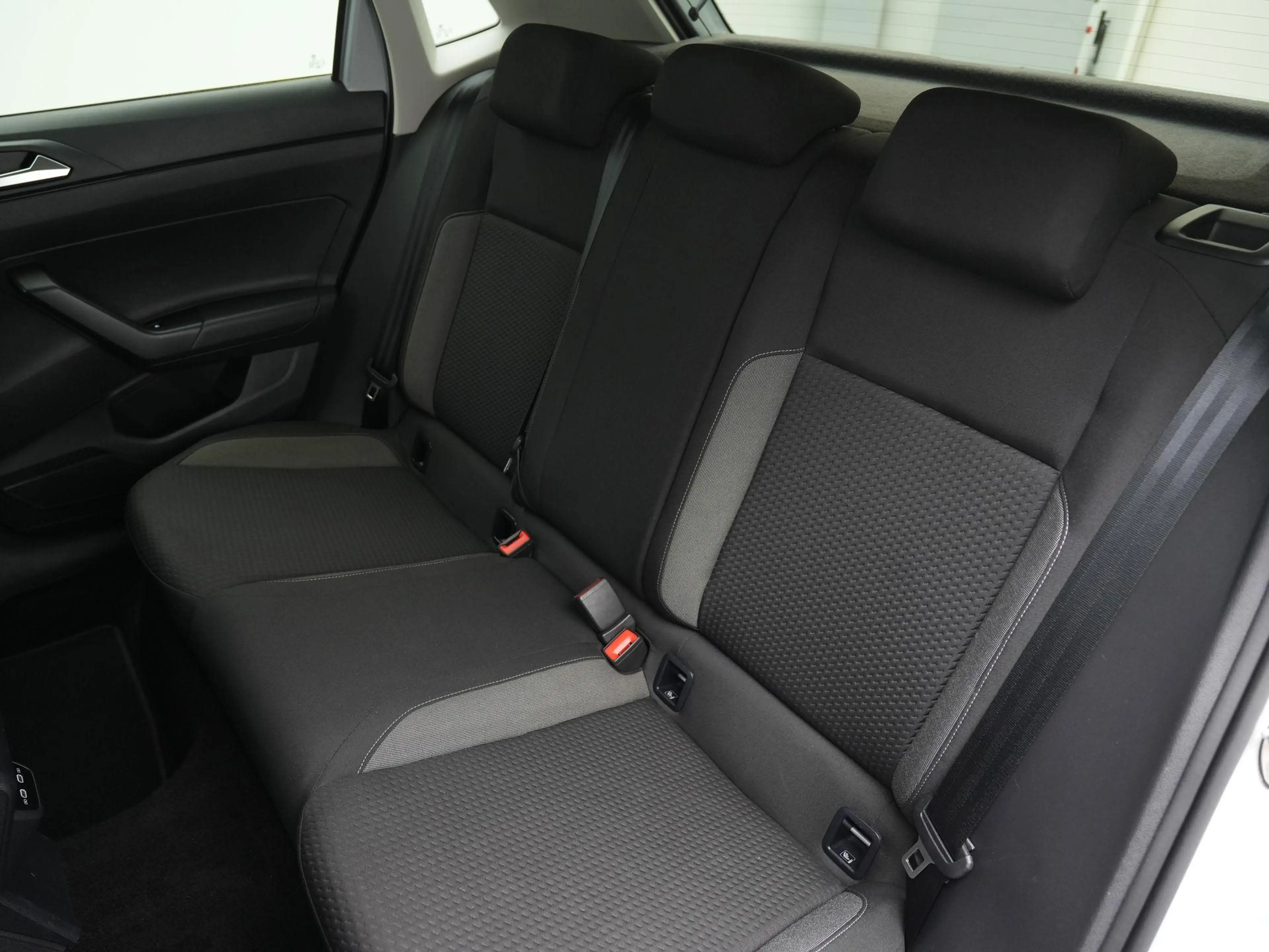 Volkswagen Polo 1.0 TSI 95pk Life Adaptive Cruise | Parkeersensore — photo 9